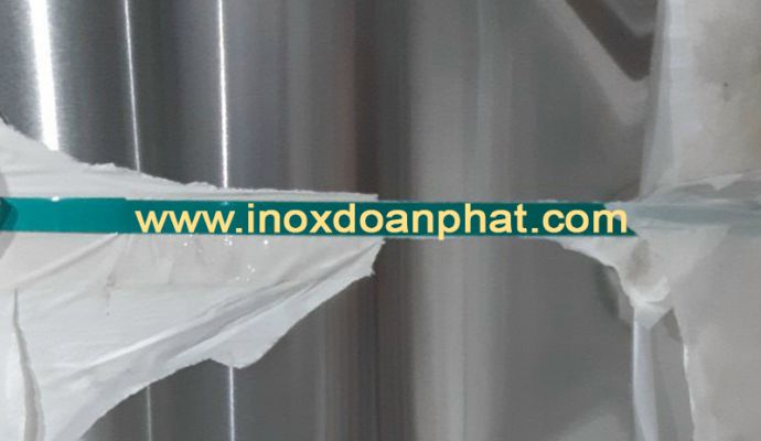 Xưởng gia công xả cuộn inox